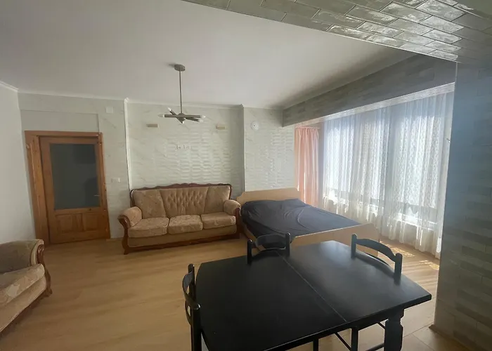 Apartamet Pushimi Pogradec * Polisi i Vogel